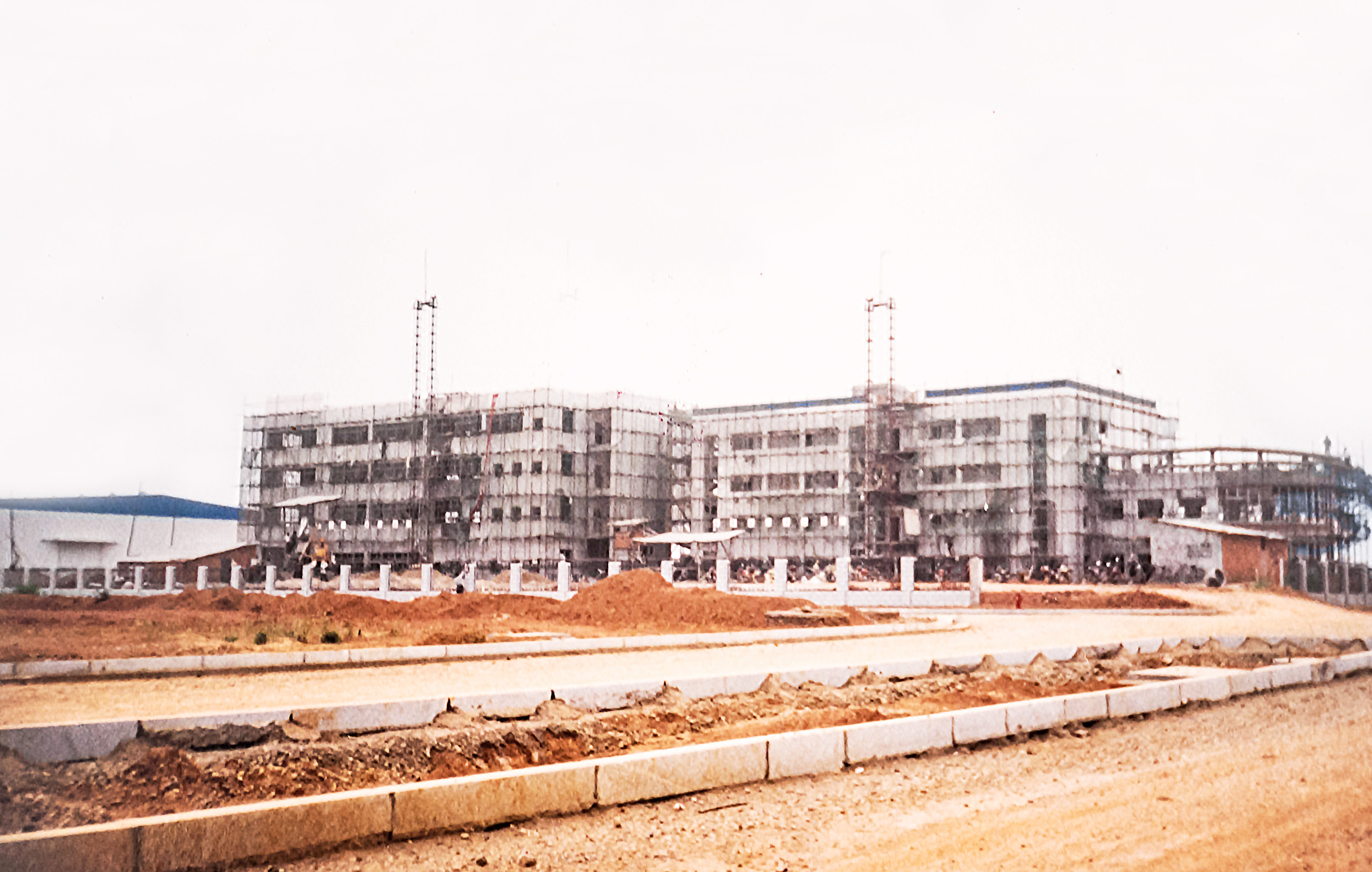 En 2003